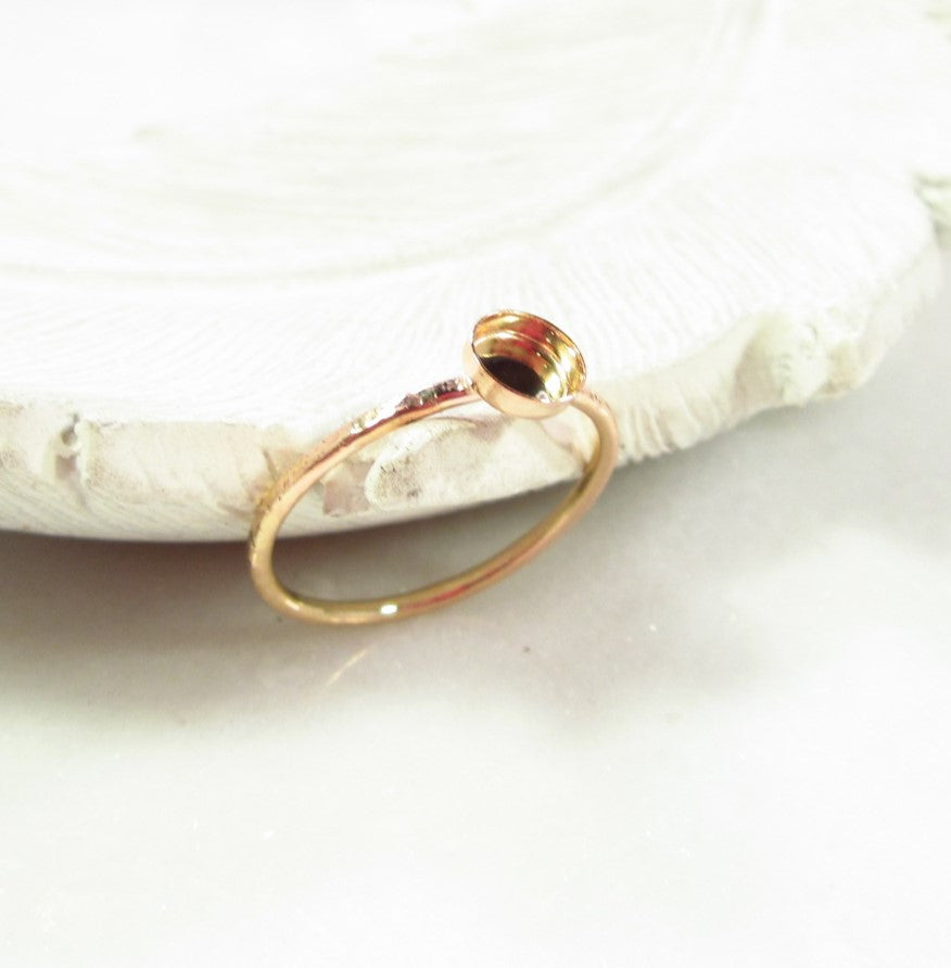 Bezel Cup Ring Setting - Feathered, Round, 1mm Band, Choose Your Cup, Choose Your Metal
