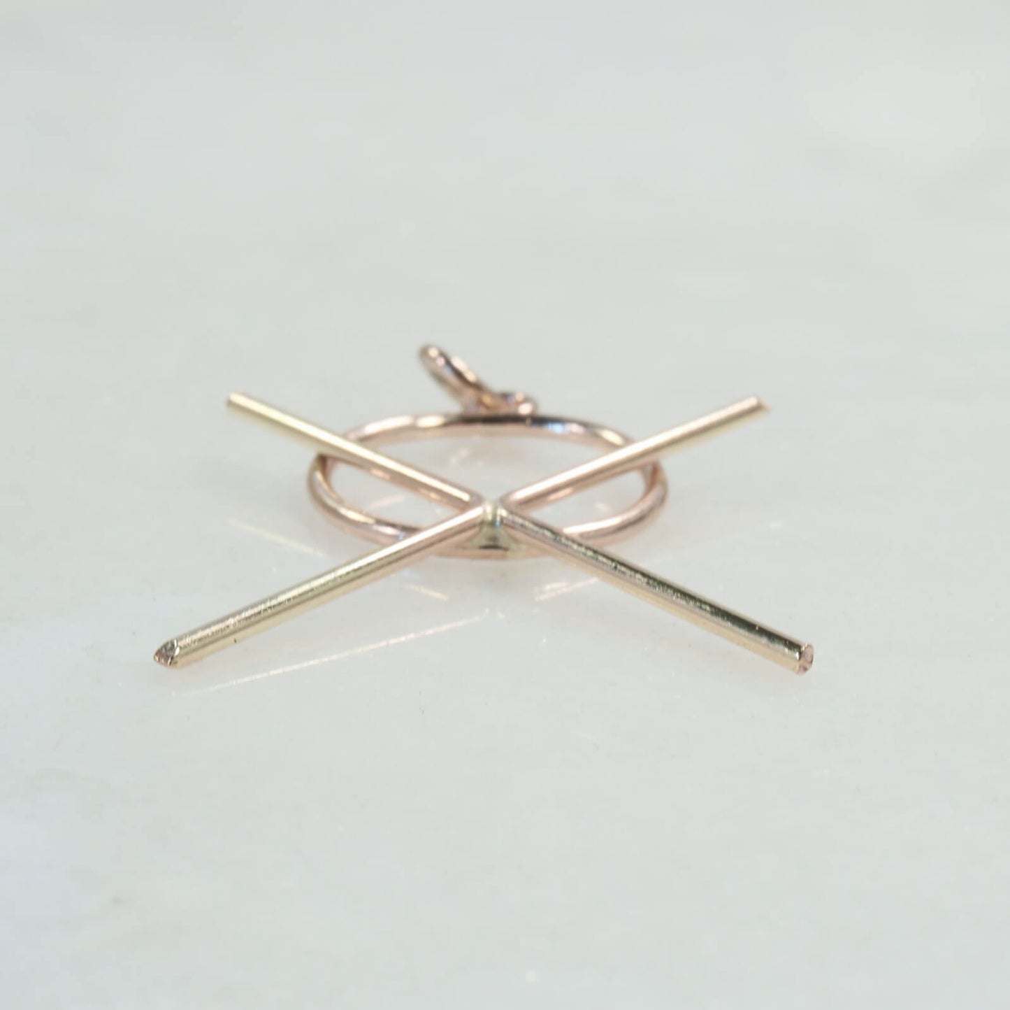Raw Gemstone Pendant Setting - Circle, Choose Your Metal