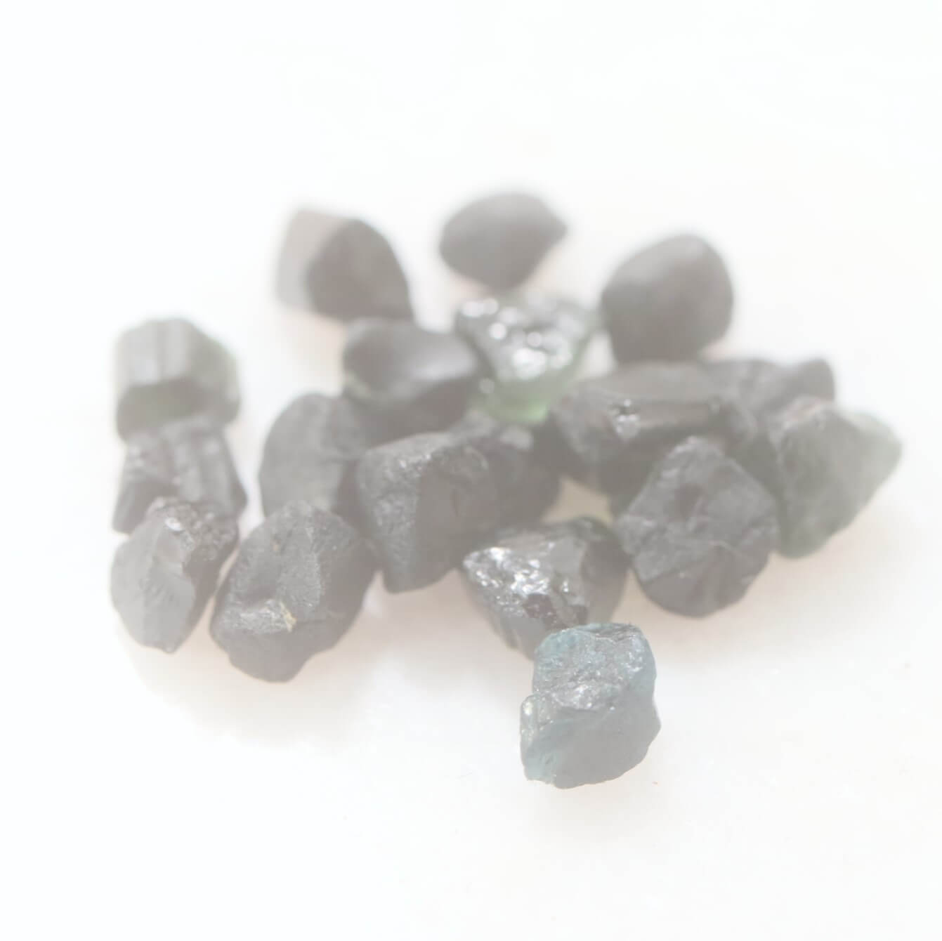 Raw Gemstone Natural 4-6mm Spineal