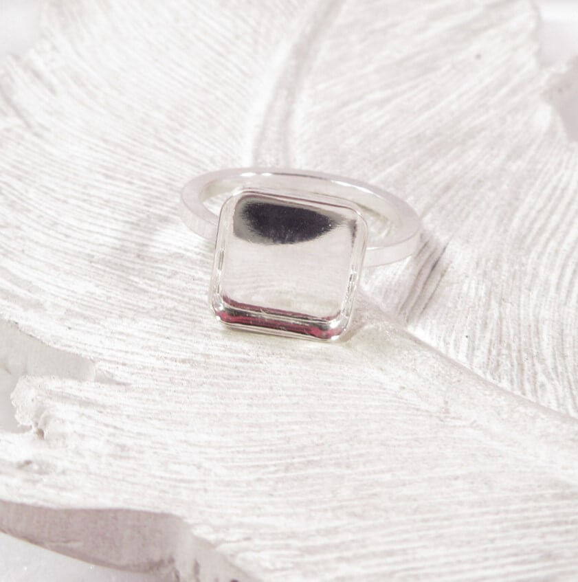 square bezel cup ring
