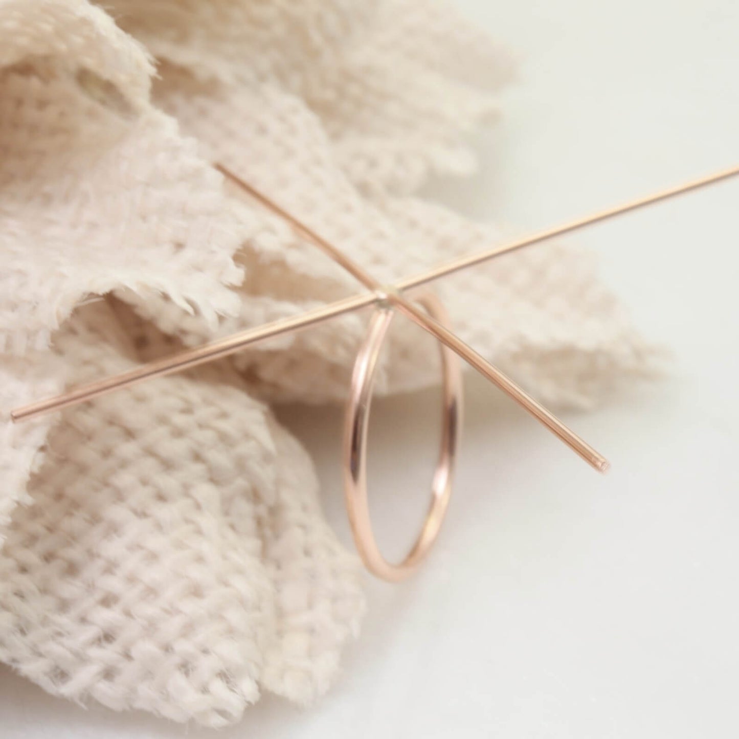 Raw Gemstone Ring - Hammered, 1mm Band, Solid 14k Gold