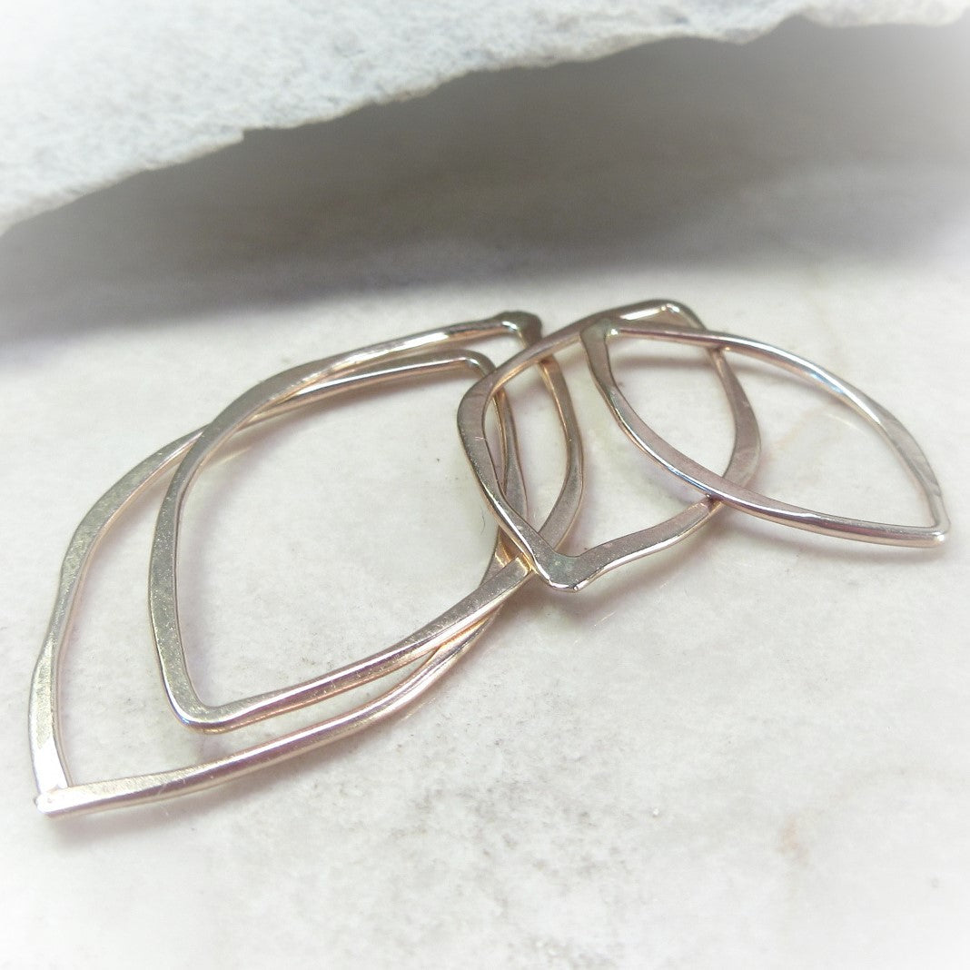 Leaf Charms - 8x17, 1mm - Choose your Metal