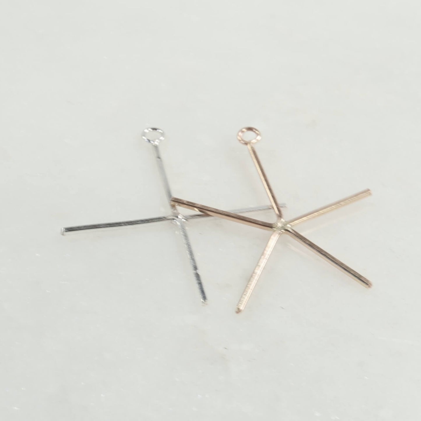 Raw Gemstone Pendant Setting - Soldered Ring, 4 Prong, 1/2 Inch, 1mm, Choose your Metal