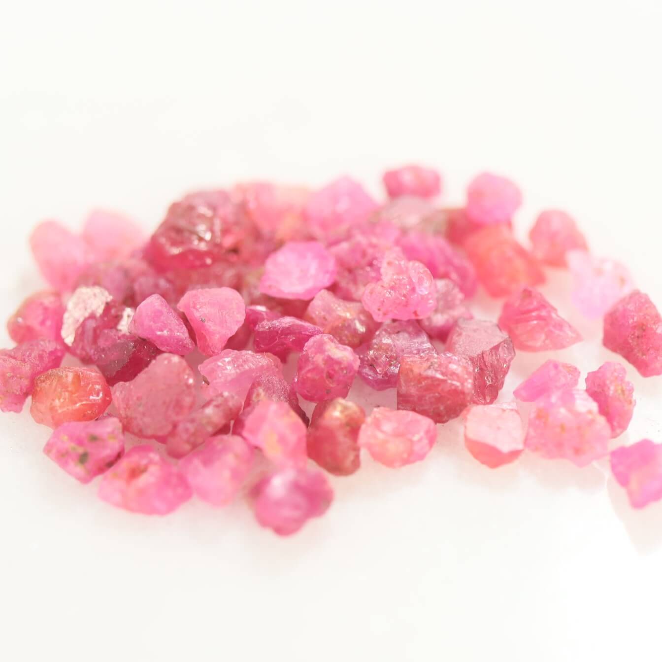 Raw Gemstone Natural 4-6mm Pink Sapphire