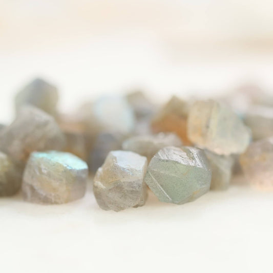 Raw Gemstone Natural 6-8mm Labradorite