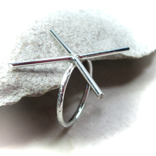 Raw Gemstone Ring - Feathered, 1mm Band, Solid 14k Gold